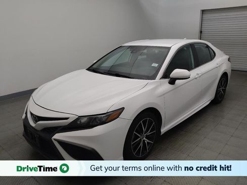 Used 2021 Toyota Camry SE w/ Carpet Mat Package (TMS) FWD image 1
