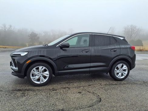 Used 2025 Buick Encore GX Preferred image 34