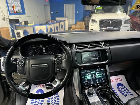 Used 2016 Land Rover Range Rover Supercharged image 23