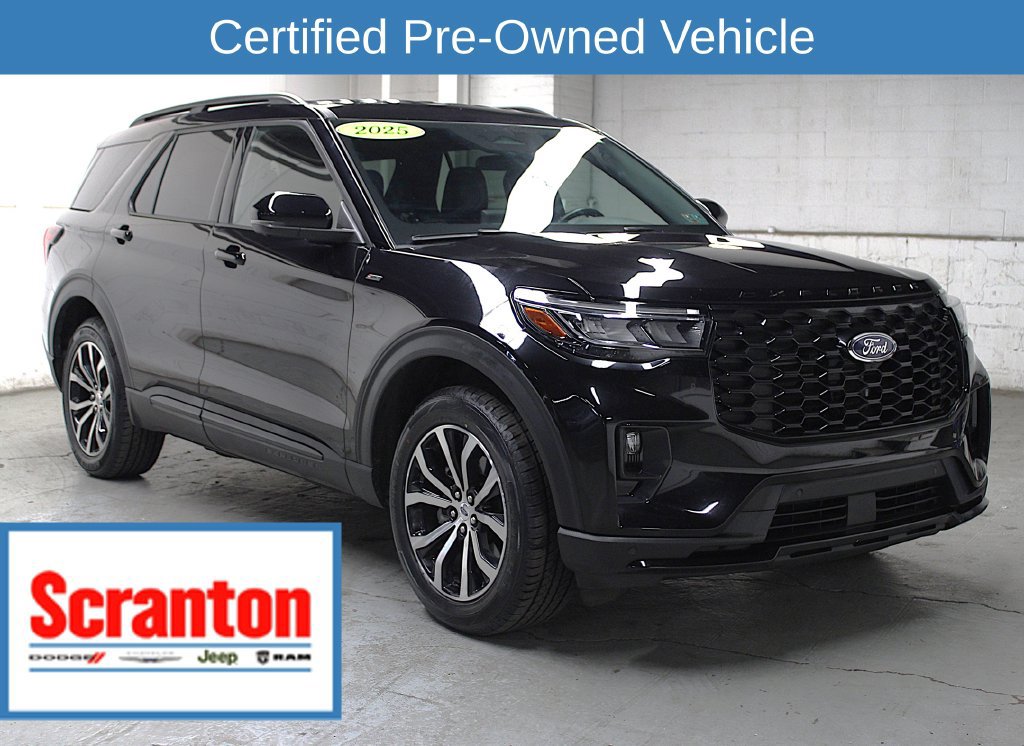 Used 2025 Ford Explorer ST-Line AWD/4WD image 1