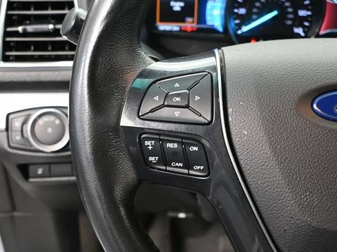 Used 2017 Ford Explorer Limited AWD/4WD image 26