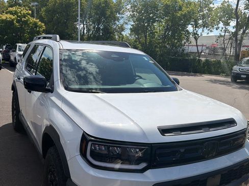 Used 2026 Honda Passport TrailSport Elite image 5