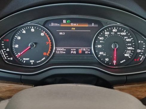 Used 2023 Audi Q5 2.0T Premium w/ Convenience Package AWD/4WD image 34