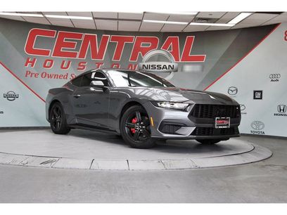 Used 2025 Ford Mustang Premium