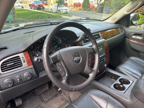 Used 2010 Chevrolet Tahoe LT w/ Regional Value Package AWD/4WD image 78
