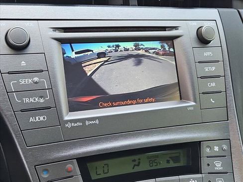 Used 2015 Toyota Prius Three FWD image 18