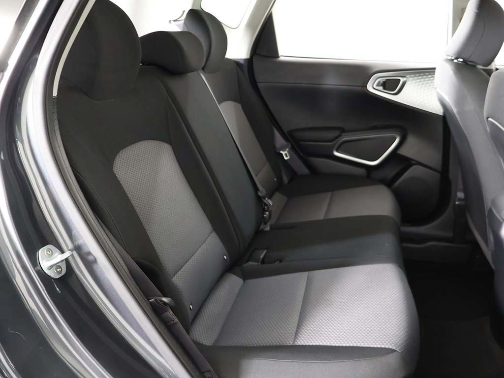 Used 2020 Kia Soul LX FWD image 30