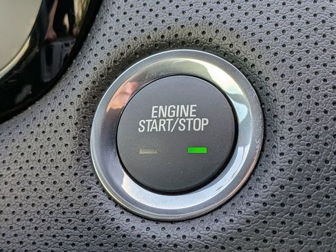 New 2026 Cadillac XT5 Luxury w/ LPO, Floor Liner Package image 32