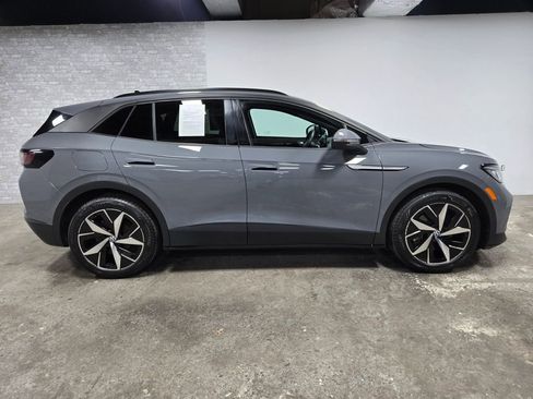 Used 2023 Volkswagen ID.4 Pro S image 3