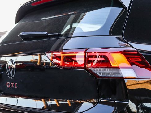 New 2026 Volkswagen GTI Autobahn image 9