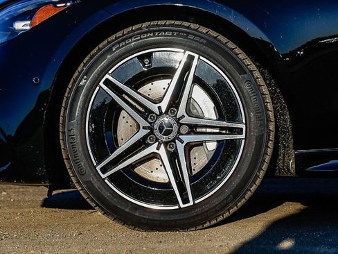 New 2025 Mercedes-Benz C 300 4MATIC Sedan image 9