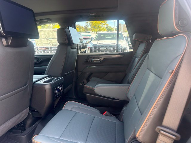 New 2027 GMC Yukon AT4 w/ AT4 Premium Plus Package AWD/4WD image 20