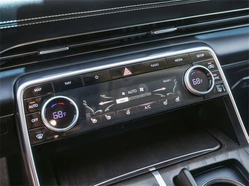 Used 2024 Genesis GV80 3.5T w/ Advanced Package image 20