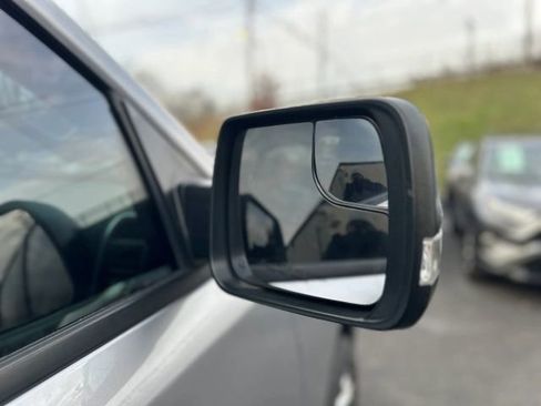 Used 2019 RAM 1500 Big Horn image 17