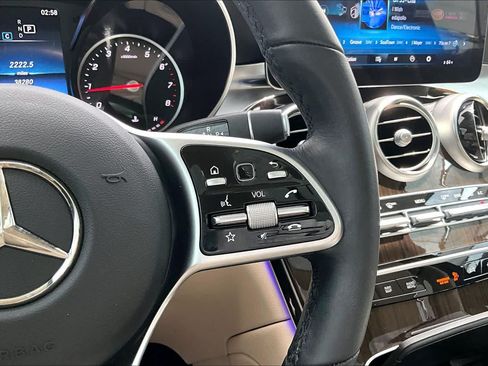 Used 2022 Mercedes-Benz GLC 300 image 24