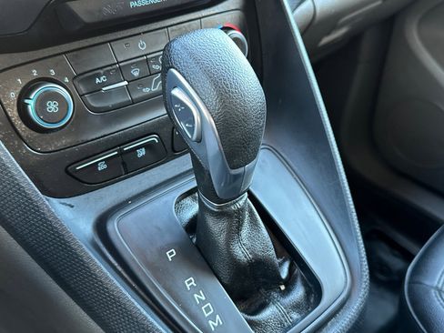 Used 2021 Ford Transit Connect XL FWD image 31