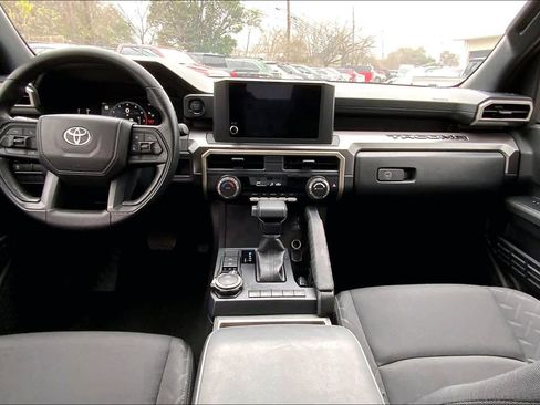Used 2025 Toyota Tacoma SR5 image 14
