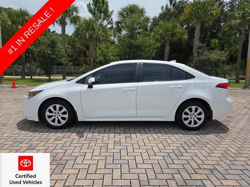 Certified 2025 Toyota Corolla LE FWD image 8