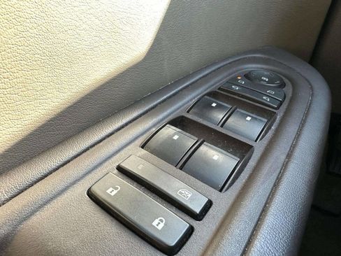 Used 2013 GMC Acadia Denali AWD/4WD image 31