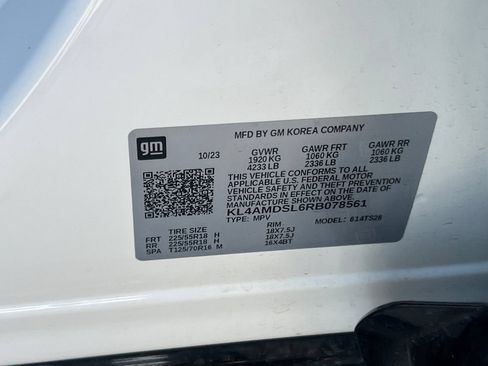 Used 2024 Buick Encore GX Sport Touring FWD image 41