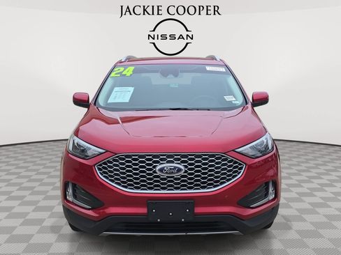 Used 2024 Ford Edge SEL w/ Convenience Package AWD/4WD image 2