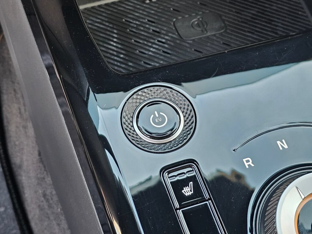 Certified 2023 Kia Niro Wind w/ Wind Preserve Package FWD image 18