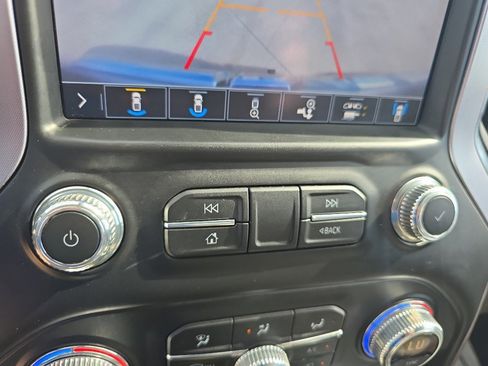 Used 2019 GMC Sierra 1500 SLT w/ SLT Premium Package image 28