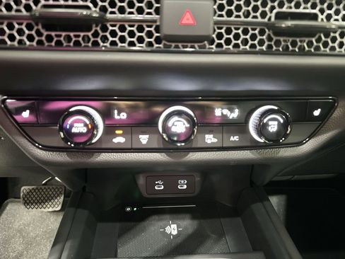 New 2026 Honda HR-V Sport image 16