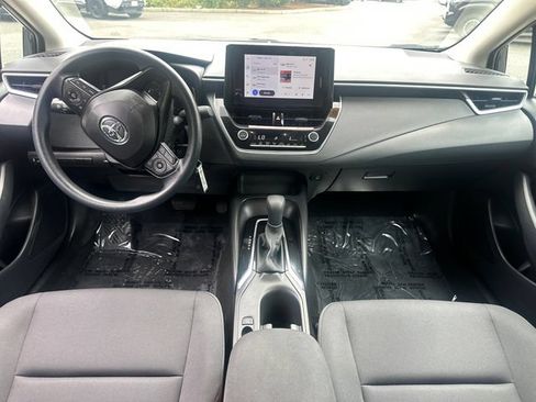 Used 2026 Toyota Corolla LE FWD image 19