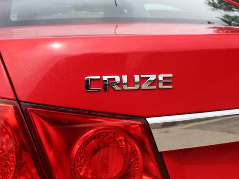 Used 2015 Chevrolet Cruze LT FWD image 40