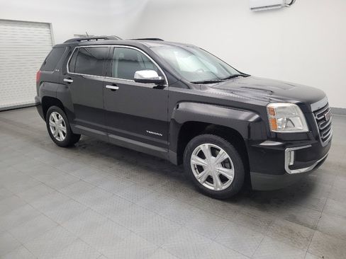 Used 2017 GMC Terrain SLE w/ Chrome Edition image 11