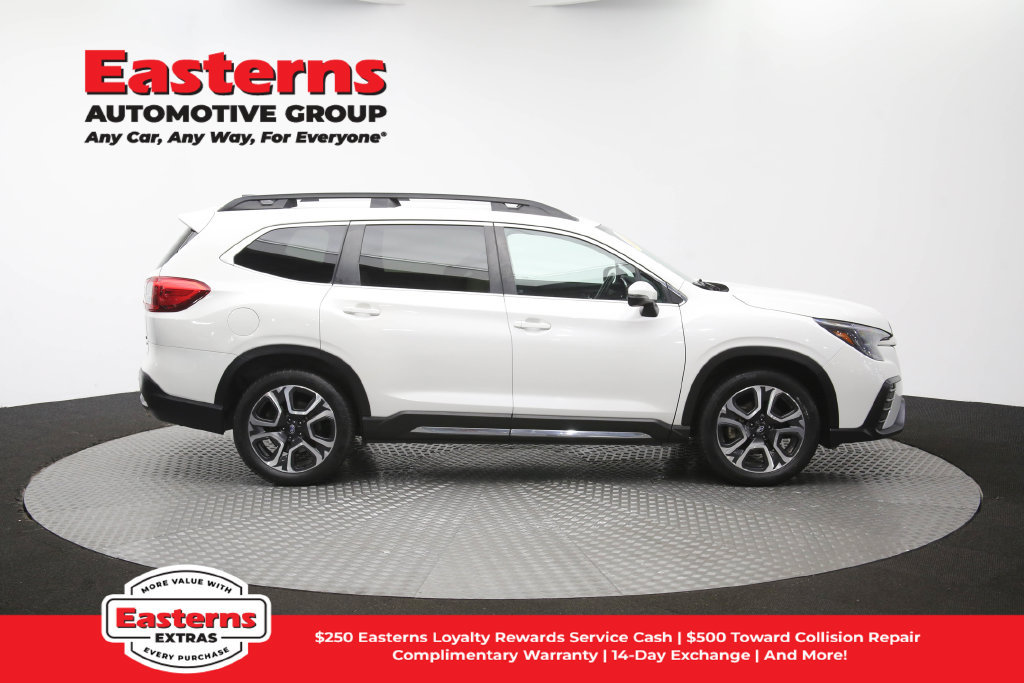 Used 2023 Subaru Ascent Limited AWD/4WD image 49