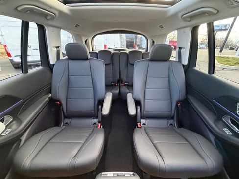 New 2026 Mercedes-Benz GLS 450 4MATIC image 15