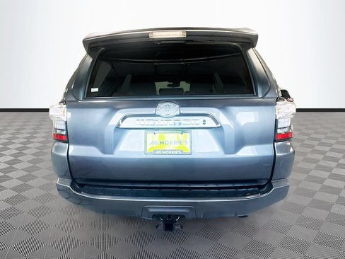 Used 2022 Toyota 4Runner SR5 Premium w/ Moonroof Package AWD/4WD image 36