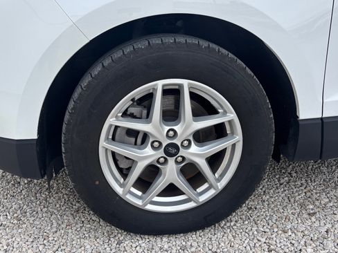 Certified 2024 Ford Edge SEL w/ Convenience Package image 14