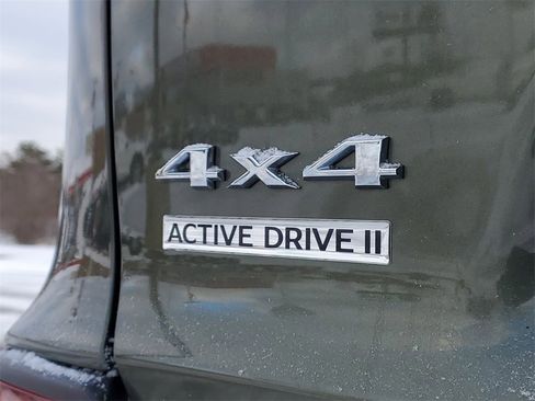 Used 2021 Jeep Cherokee Latitude Lux w/ Comfort/Convenience Group image 6