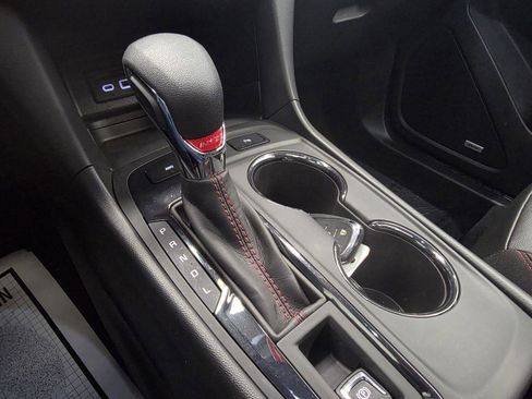 Used 2023 Chevrolet Equinox RS w/ RS Leather Package image 23