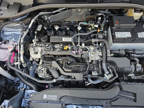 Used 2026 Toyota Corolla Cross L image 34