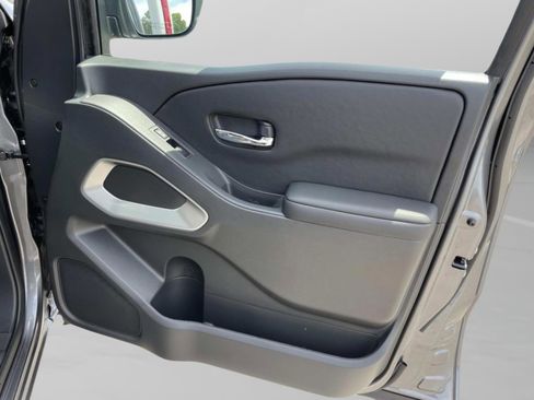 New 2026 Nissan Frontier SV RWD image 19
