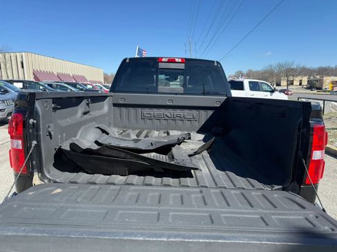 Used 2018 GMC Sierra 3500 Denali image 5