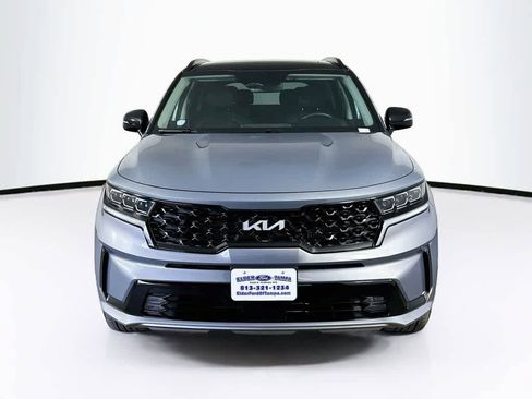 Used 2023 Kia Sorento SX AWD/4WD image 6