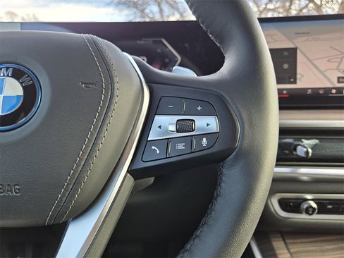 New 2026 BMW X5 xDrive50e w/ Premium Package image 31