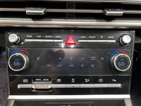 Used 2026 Hyundai Santa Fe SEL AWD/4WD image 23