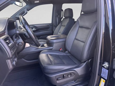 Used 2023 Chevrolet Tahoe Z71 w/ Luxury Package image 10