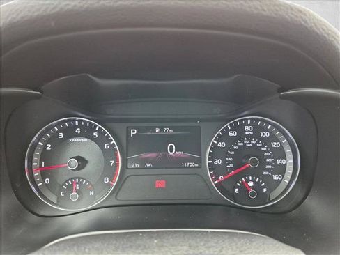Used 2023 Kia Forte LXS w/ LXS Technology Package FWD image 10