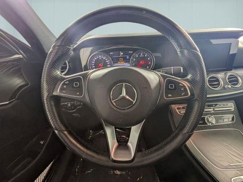 Used 2018 Mercedes-Benz E 300 image 18
