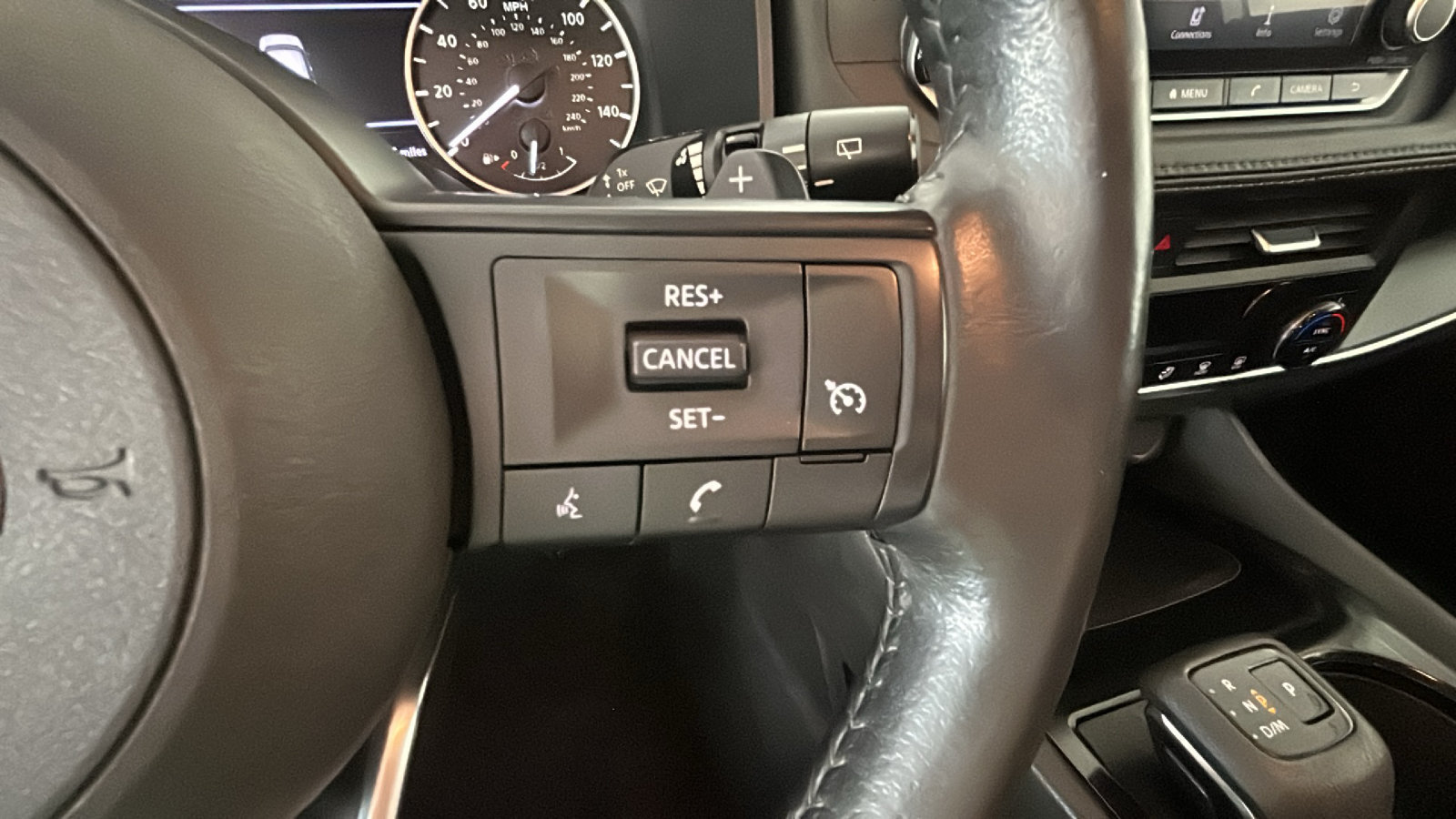 Used 2023 Nissan Rogue S AWD/4WD image 20