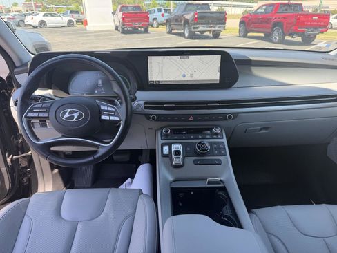 Used 2024 Hyundai Palisade SEL AWD/4WD image 16