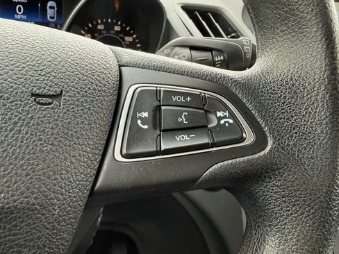 Used 2019 Ford Escape SE image 26