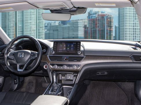 Certified 2019 Honda Accord EX-L image 25